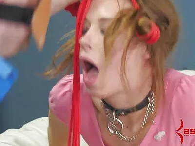 Kaksi hämmästyttävää poikaset antavat päät ja ilmaisia porno elokuvia pussit, että roikkuu jätkä