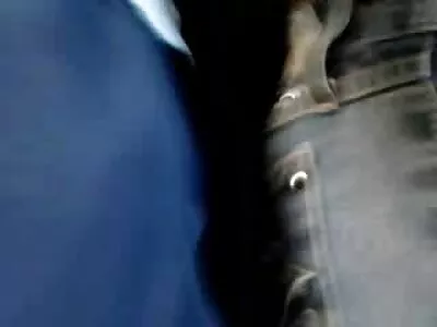 Rintava blondi MILF toivottaa aviomiehen ilmaiset homo videot kotiin tittyjobilla