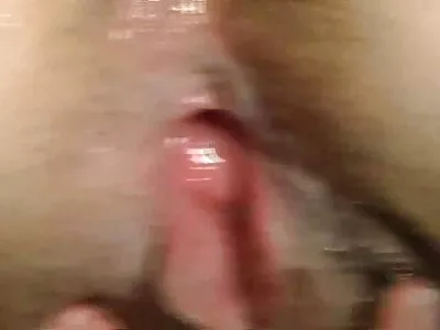Blondi povekas milf saa kyytiä hänen tytärpuoli poikaystävä ilmaista pillua