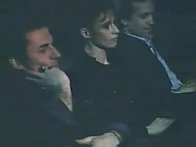 Michael  Swayze naulaa Megan Marxin vankilaan
